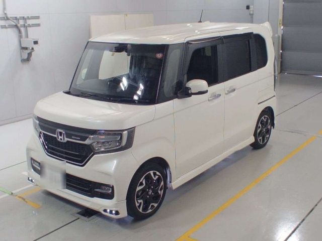 3324 Honda N box JF3 2018 г. (CAA Chubu)